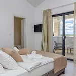 Istria Vabriga * Tar-Vabriga