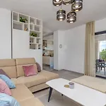 Istria Vabriga Вилла *